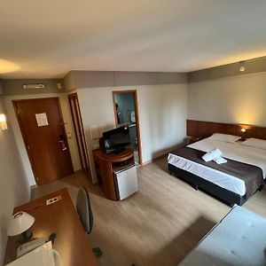 Hotel Live Lodge Vila Mariana Pq Ibirapuera Uh402
